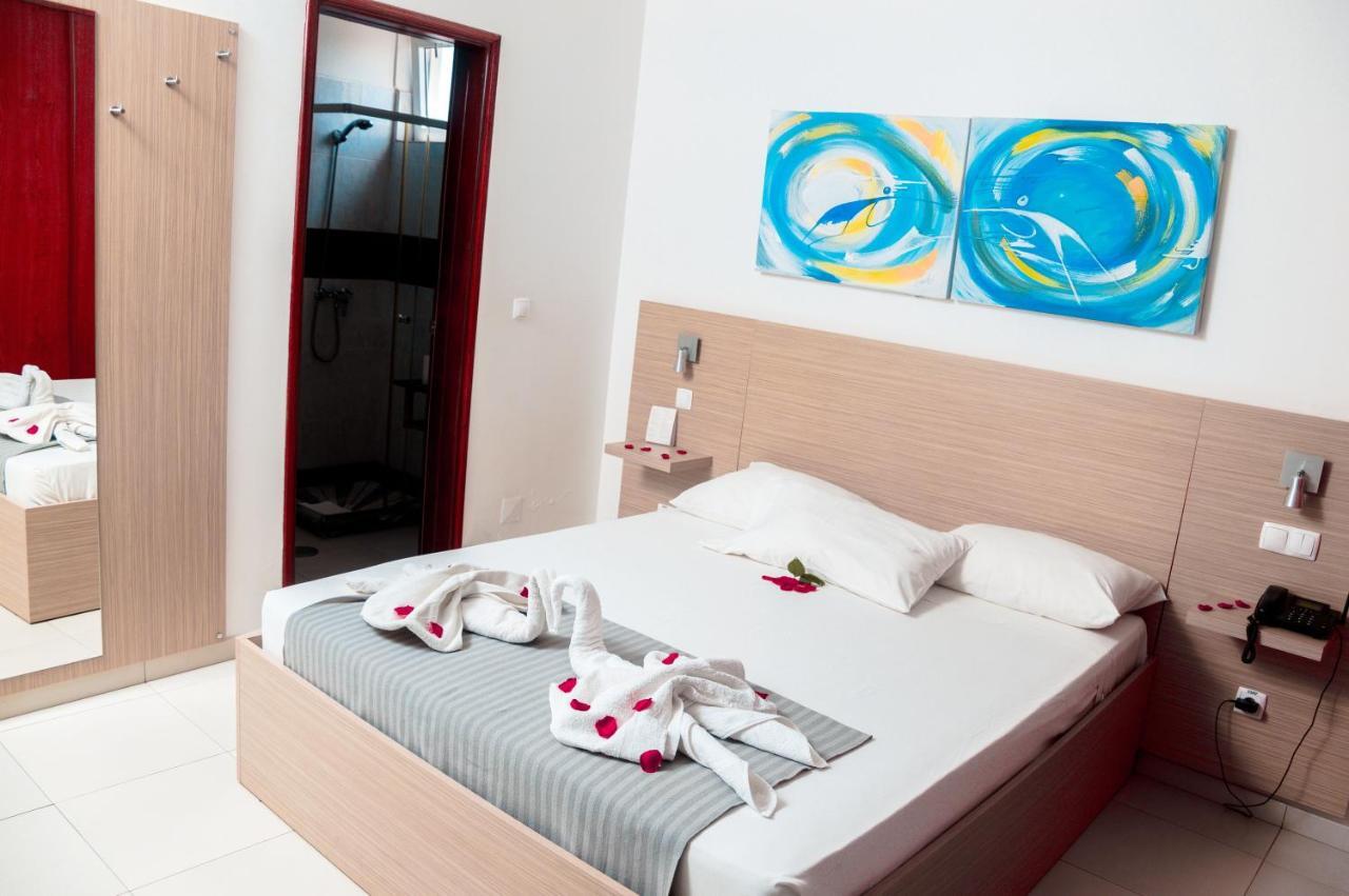 Hotel Cesaria Praia Buitenkant foto